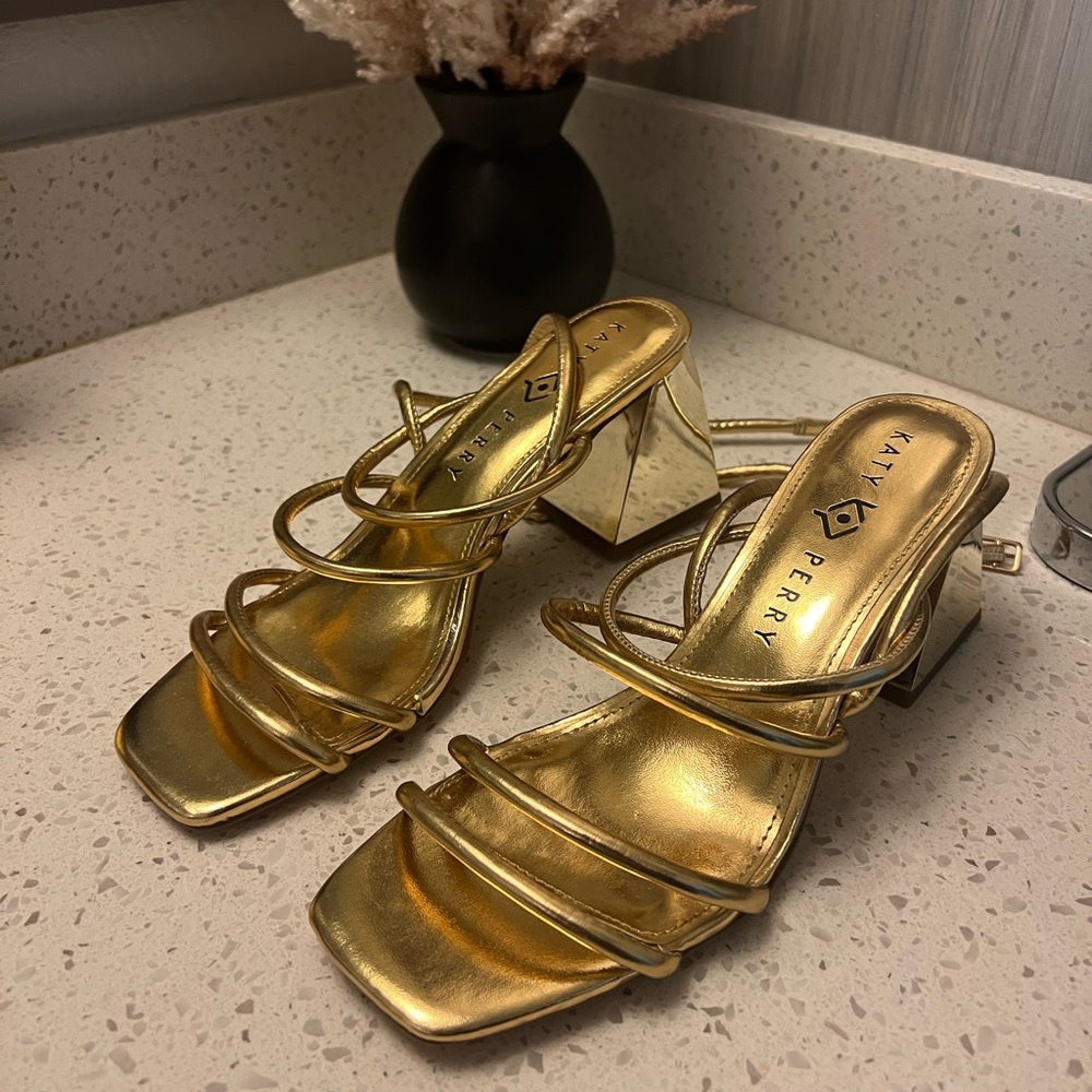 Katy Perry NEW heels